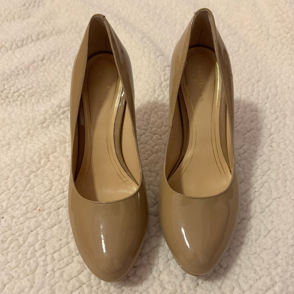 Cole Hann Platform Pump